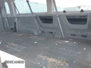 2008 Ford Econoline Passenger XL с VIN 1FBSS31L48DB37299, выставлен на аукционе IAAI как лот 42797666 с пробегом Не указан миль и . История ставок и продаж доступна на DreamBid. Изображение 8.