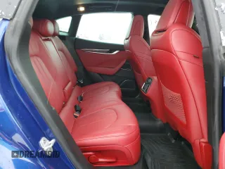 2018 Maserati Levante S GranSport z VIN ZN661YUS9JX285547, wystawiony jako Copart lot #46831575 z przebiegiem 60 369 mil mil oraz Czysty tytuł • Clean title. Historia ofert i sprzedaży dostępna na DreamBid. Obrazek 11.