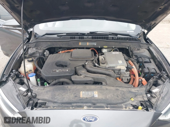 2017 Ford Fusion Energi SE with VIN 3FA6P0PU9HR227932, listed as a IAAI auction lot 42177500 with 106,938 mi miles. Bid and sale history available at carsss.com. Image 10.
