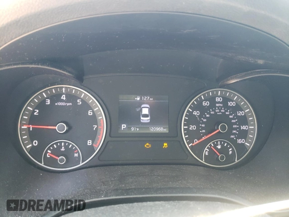 2020 Kia Optima LX z VIN 5XXGT4L38LG384583, wystawiony jako Copart lot #61817765 z przebiegiem 120 968 mil mil oraz Szkoda całkowita • Salvage title. Historia ofert i sprzedaży dostępna na DreamBid. Obrazek 9.