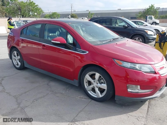 2012 Chevrolet Volt with VIN 1G1RB6E46CU112596, listed as a IAAI auction lot 42087098 with 112,965 mi miles. Bid and sale history available at carsss.com. Image 1.