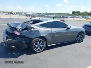 2024 Ford Mustang GT with VIN 1FA6P8CF8R5404304, listed as a IAAI auction lot 42269917 with 32,223 mi miles and . Bid and sale history available at DreamBid. Image 4.