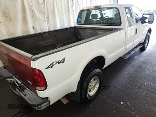 2002 Ford F-350 XL with VIN 1FTSX31F62EC42774, listed as a IAAI auction lot 42566371 with 197,792 mi miles and . Bid and sale history available at DreamBid. Image 18.