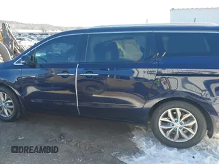 2020 Kia Sedona EX with VIN KNDMC5C18L6615178, listed as a IAAI auction lot 41618042 with 42,283 mi miles. Bid and sale history available at carsss.com. Image 14.