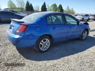2004 Saturn ION z VIN 1G8AK52F94Z105130, wystawiony jako Copart lot #53108055 z przebiegiem 191 767 mil mil oraz Szkody całkowita. Historia ofert i sprzedaży dostępna na DreamBid. Obrazek 3.