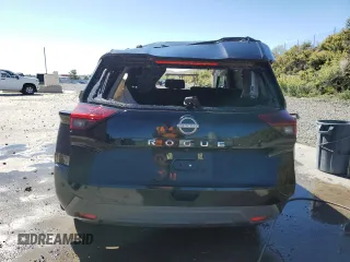 2022 Nissan Rogue S z VIN 5N1BT3AA6NC717528, wystawiony jako Copart lot #55071205 z przebiegiem 26 175 mil mil oraz Szkoda całkowita • Salvage title. Historia ofert i sprzedaży dostępna na DreamBid. Obrazek 6.