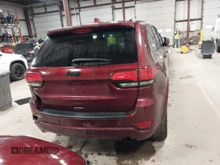 2022 Jeep Grand Cherokee Laredo X z VIN 1C4RJFAGXNC117898, wystawiony jako IAAI lot #41662006 z przebiegiem 64 546 mil mil oraz . Historia ofert i sprzedaży dostępna na DreamBid. Obrazek 17.