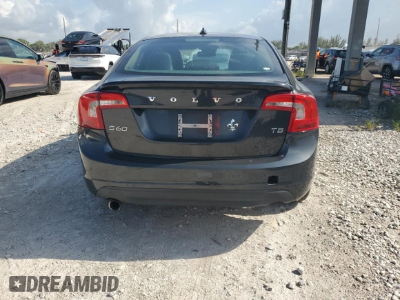 2013 Volvo S60 T5 Premier with VIN YV1612FS8D2185589, listed as a Copart auction lot 58694315 with 130,091 mi miles and Clean title. Bid and sale history available at DreamBid. Image 6.