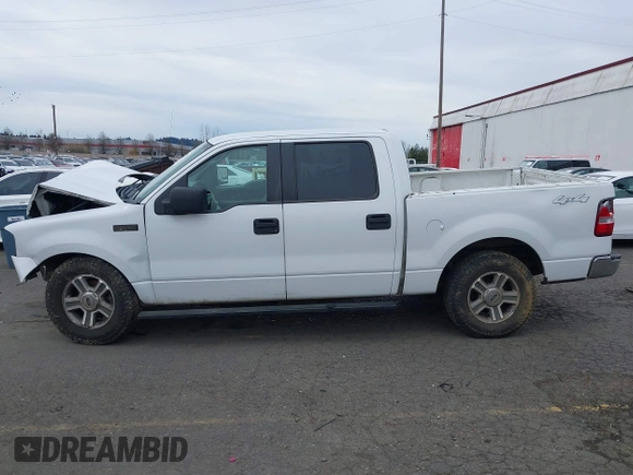 2008 Ford F-150 XLT z VIN 1FTPW14548FA79190, wystawiony jako IAAI lot #41809896 z przebiegiem 271 769 mil mil oraz . Historia ofert i sprzedaży dostępna na DreamBid. Obrazek 14.