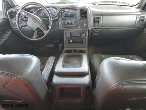 2004 Chevrolet Silverado 1500 Z71 with VIN 2GCEK19T441234008, listed as a Copart auction lot 43986885 with 298,530 mi miles and Salvage Title. Bid and sale history available at carsss.com. Image 8.