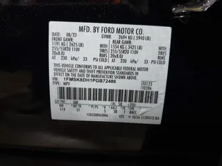 2023 Ford Explorer XLT с VIN 1FMSK8DH1PGB72486, выставлен на аукционе IAAI как лот 42349814 с пробегом 4 329 миль миль и . История ставок и продаж доступна на DreamBid. Изображение 9.