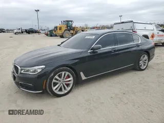 2016 BMW 7 Series 750i z VIN WBA7F0C51GGL99505, wystawiony jako Copart lot #49775245 z przebiegiem 46 703 mil mil oraz Szkoda całkowita • Salvage title. Historia ofert i sprzedaży dostępna na DreamBid. Obrazek 1.