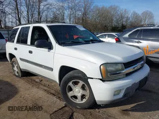 2002 Chevrolet TrailBlazer LTZ with VIN 1GNDT13S322476575, listed as a IAAI auction lot 41595015 with Not Provided miles and . Bid and sale history available at DreamBid. Image 1.