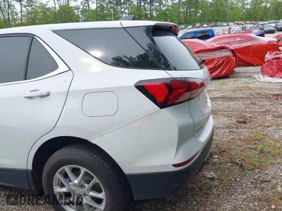 2023 Chevrolet Equinox LT z VIN 3GNAXTEG2PS203067, wystawiony jako IAAI lot #42293288 z przebiegiem 26 166 mil mil oraz . Historia ofert i sprzedaży dostępna na DreamBid. Obrazek 3.