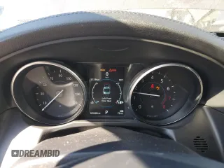 2016 Jaguar XF 35t Prestige with VIN SAJBK4BV6GCY17003, listed as a Copart auction lot 76336784 with 105,686 mi miles and Salvage Title. Bid and sale history available at carsss.com. Image 9.
