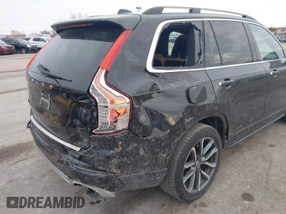 2018 Volvo XC90 Momentum z VIN YV4A22PK2J1369839, wystawiony jako IAAI lot #41075081 z przebiegiem 55 981 mil mil oraz . Historia ofert i sprzedaży dostępna na DreamBid. Obrazek 6.