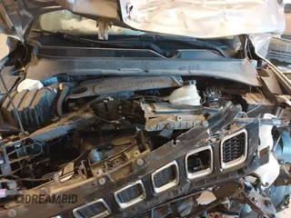 2019 Jeep Compass Limited with VIN 3C4NJDCB0KT656468, listed as a IAAI auction lot 42221300 with 105,115 mi miles and . Bid and sale history available at DreamBid. Image 10.