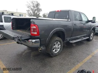 2022 Ram 2500 Laramie with VIN 3C6UR5FL2NG243857, listed as a IAAI auction lot 41736144 with 58,474 mi miles. Bid and sale history available at carsss.com. Image 4.