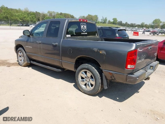 2003 Dodge Ram 1500 ST with VIN 1D7HU18N13S266025, listed as a IAAI auction lot 42040676 with 211,673 mi miles. Bid and sale history available at carsss.com. Image 3.