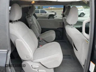 2018 Toyota Sienna LE Auto Access Seat with VIN 5TDKZ3DCXJS929065, listed as a Copart auction lot 48763185 with 67,920 mi miles and Salvage Title. Bid and sale history available at carsss.com. Image 11.