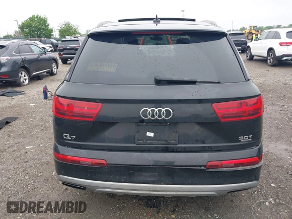 2017 Audi Q7 Premium Plus with VIN WA1LAAF78HD033413, listed as a IAAI auction lot 42188781 with Not provided miles and . Bid and sale history available at DreamBid. Image 16.