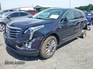 2019 Cadillac XT5 Luxury AWD z VIN 1GYKNDRSXKZ232989, wystawiony jako IAAI lot #42331092 z przebiegiem 54 100 mil mil oraz . Historia ofert i sprzedaży dostępna na DreamBid. Obrazek 2.