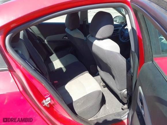 2015 Chevrolet Cruze LS with VIN 1G1PA5SH8F7140379, listed as a IAAI auction lot 41816936 with 169,717 mi miles. Bid and sale history available at carsss.com. Image 8.
