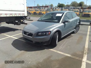 2008 Volvo C30 Version 1.0 with VIN YV1MK672982069396, listed as a IAAI auction lot 41932290 with 85,104 mi miles and . Bid and sale history available at DreamBid. Image 22.