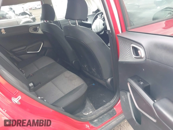 2020 Kia Soul S with VIN KNDJ23AU0L7731492, listed as a IAAI auction lot 41947351 with 71,484 mi miles and . Bid and sale history available at DreamBid. Image 8.