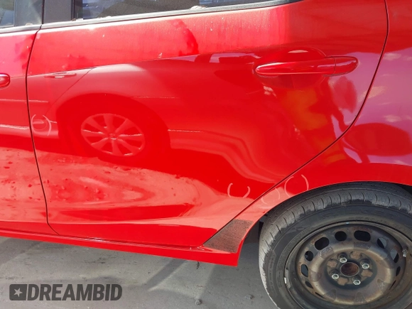 2014 Mazda 2 Sport with VIN JM1DE1KY4E0174415, listed as a IAAI auction lot 42190504 with 179,864 mi miles. Bid and sale history available at carsss.com. Image 13.