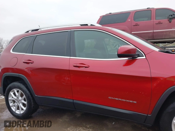 2014 Jeep Cherokee Latitude z VIN 1C4PJMCS4EW127709, wystawiony jako IAAI lot #42002110 z przebiegiem 51 574 mil mil oraz . Historia ofert i sprzedaży dostępna na DreamBid. Obrazek 14.