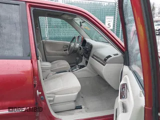 2004 Suzuki XL7 LX z VIN JS3TX92V444102973, wystawiony jako IAAI lot #41708405 z przebiegiem 144 581 mil mil oraz . Historia ofert i sprzedaży dostępna na DreamBid. Obrazek 5.