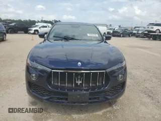 2020 Maserati Levante z VIN ZN661XUA7LX351405, wystawiony jako Copart lot #55333185 z przebiegiem 16 618 mil mil oraz Tytuł czysty. Historia ofert i sprzedaży dostępna na DreamBid. Obrazek 5.