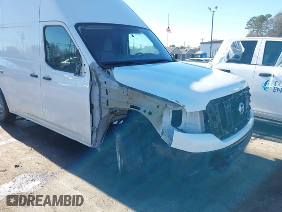2020 Nissan NV Cargo SV z VIN 1N6BF0LY2LN804118, wystawiony jako IAAI lot #41428353 z przebiegiem 111 941 mil mil oraz . Historia ofert i sprzedaży dostępna na DreamBid. Obrazek 6.
