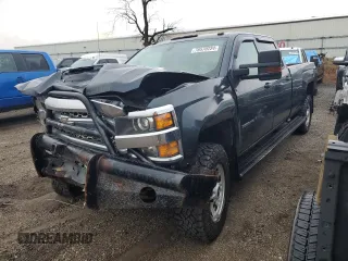 2019 Chevrolet Silverado 3500HD Work Truck z VIN 1GC4KVCY4KF253140, wystawiony jako Copart lot #76570224 z przebiegiem 124 186 mil mil oraz Tytuł czysty. Historia ofert i sprzedaży dostępna na DreamBid. Obrazek 1.