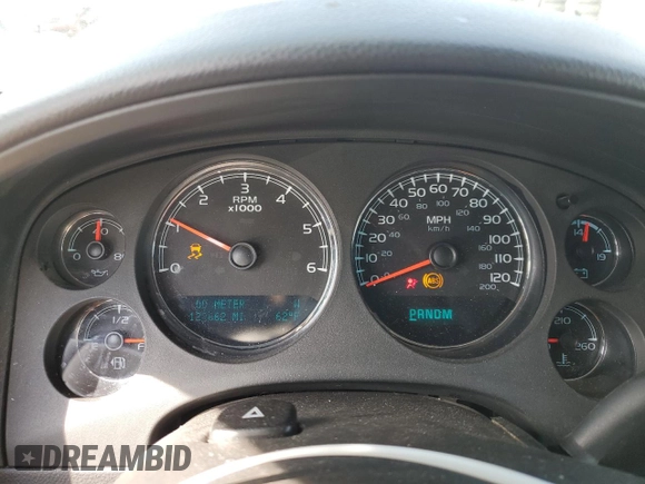2014 Chevrolet Suburban LT with VIN 1GNSCJE00ER209005, listed as a Copart auction lot 45729745 with 129,662 mi miles and Salvage Title. Bid and sale history available at carsss.com. Image 9.