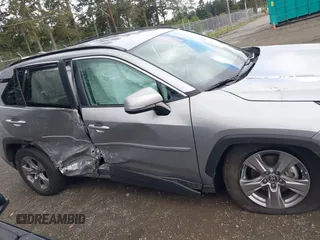2023 Toyota RAV4 Hybrid LE с VIN 4T3MWRFV2PU086909, выставлен на аукционе IAAI как лот 42293178 с пробегом 35 267 миль миль и . История ставок и продаж доступна на DreamBid. Изображение 13.