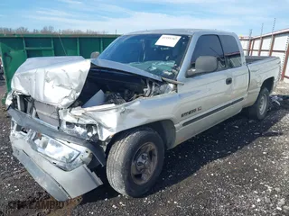 2001 Dodge Ram 1500 with VIN 3B7HC13Y71G800843, listed as a IAAI auction lot 41555707 with 1 mi miles. Bid and sale history available at carsss.com. Image 2.