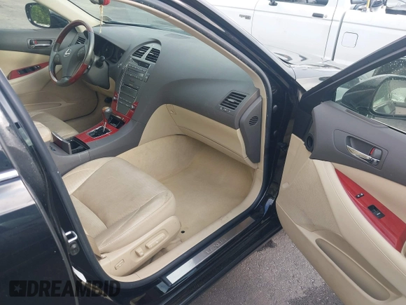2008 Lexus ES 330 с VIN JTHBJ46G182228153, выставлен на аукционе IAAI как лот 42397316 с пробегом 212 493 миль миль и . История ставок и продаж доступна на DreamBid. Изображение 5.