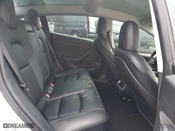 2022 Tesla Model 3 Long Range with VIN 5YJ3E1EB2NF275845, listed as a Copart auction lot 84527134 with 41,545 mi miles and Salvage Title. Bid and sale history available at carsss.com. Image 10.