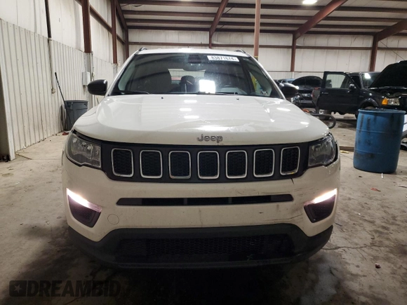 2019 Jeep Compass Sport with VIN 3C4NJDAB2KT598513, listed as a Copart auction lot 83871674 with 65,193 mi miles and Salvage title. Bid and sale history available at DreamBid. Image 5.
