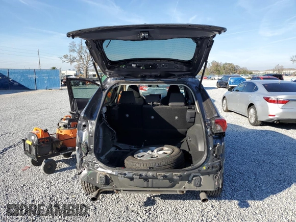 2024 Toyota RAV4 LE with VIN 2T3K1RFV3RC293044, listed as a Copart auction lot 43528605 with 3,877 mi miles and Salvage Title. Bid and sale history available at carsss.com. Image 6.