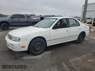 1997 Nissan Altima XE with VIN 1N4BU31D4VC232757, listed as a Copart auction lot 79102784 with 211,466 mi miles and Salvage Title. Bid and sale history available at carsss.com. Image 1.