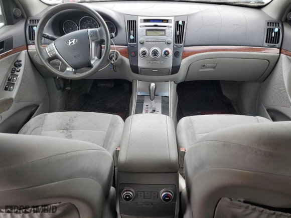 2008 Hyundai Veracruz GLS with VIN KM8NU13CX8U038485, listed as a Copart auction lot 44579795 with 158,814 mi miles and Clean Title. Bid and sale history available at carsss.com. Image 8.