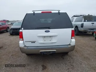 2004 Ford Expedition Eddie Bauer z VIN 1FMFU17L14LA32802, wystawiony jako IAAI lot #42409552 z przebiegiem 243 614 mil mil oraz . Historia ofert i sprzedaży dostępna na DreamBid. Obrazek 16.