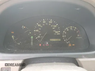 2003 Lexus RX 300 z VIN JTJHF10UX30293787, wystawiony jako Copart lot #59606515 z przebiegiem 110 387 mil mil oraz Szkoda całkowita • Salvage title. Historia ofert i sprzedaży dostępna na DreamBid. Obrazek 9.