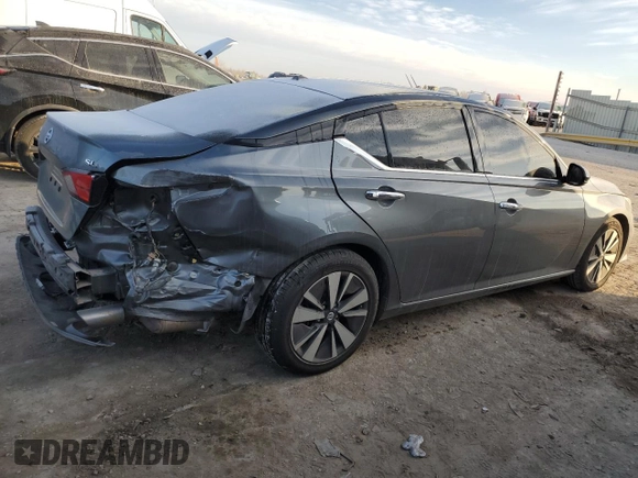 2019 Nissan Altima SL with VIN 1N4BL4EV1KC170077, listed as a Copart auction lot 85724684 with 64,089 mi miles and Salvage Title. Bid and sale history available at DreamBid. Image 3.