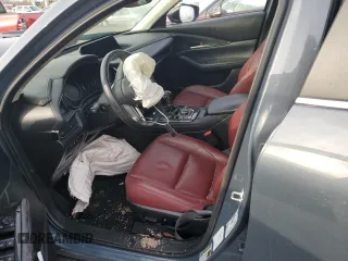 2023 Mazda CX-30 S Carbon Edition with VIN 3MVDMBCM8PM530335, listed as a Copart auction lot 43422075 with Not Provided miles and Salvage Title. Bid and sale history available at DreamBid. Image 7.