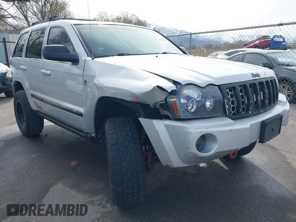 2006 Jeep Grand Cherokee Limited with VIN 1J4HR58N26C184901, listed as a IAAI auction lot 41944409 with 145,097 mi miles. Bid and sale history available at carsss.com. Image 1.