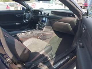 2019 Ford Mustang GT with VIN 1FA6P8CF2K5176810, listed as a IAAI auction lot 41872133 with 71,543 mi miles. Bid and sale history available at carsss.com. Image 5.